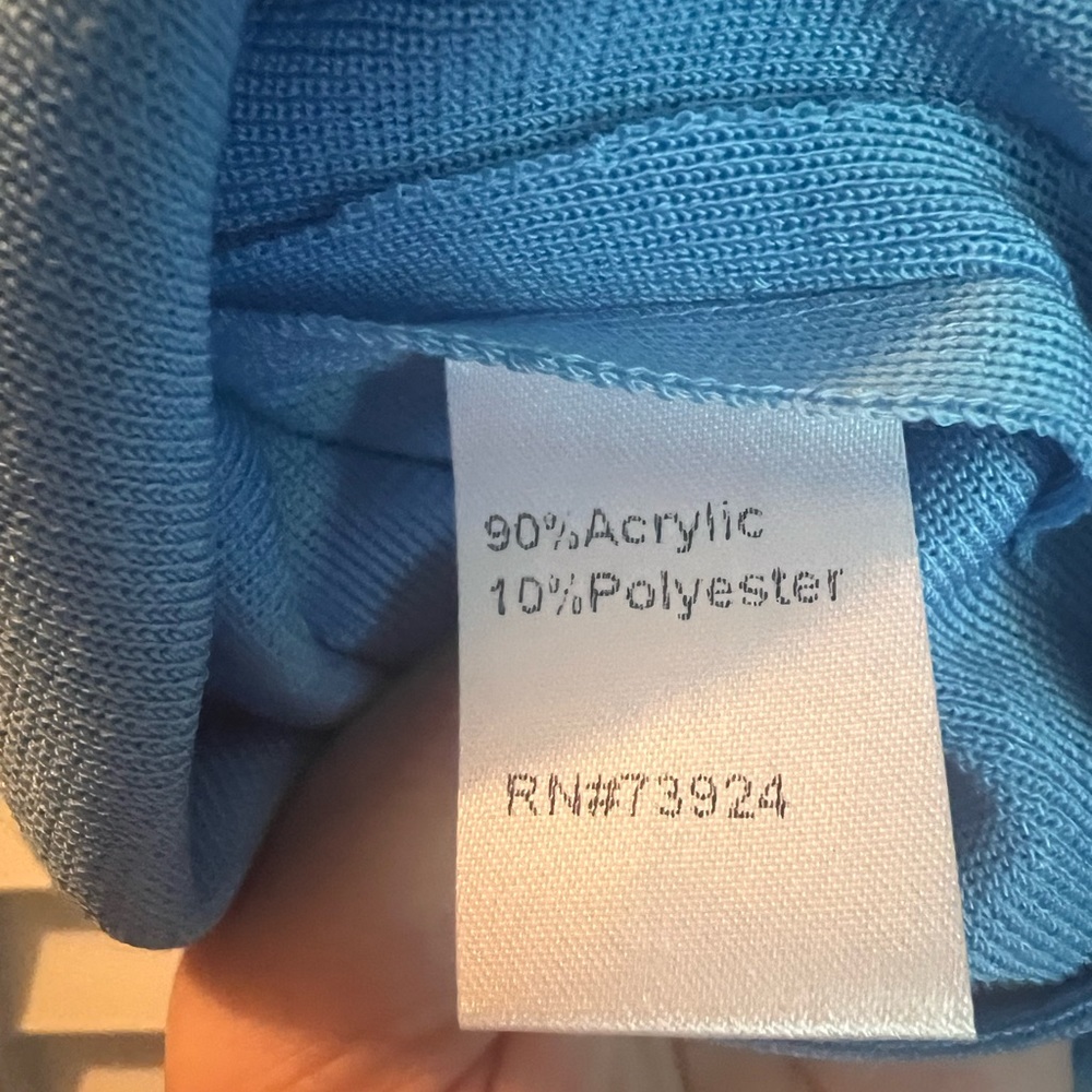 Ming Wang Top Medium Light Blue Euc - image 4